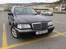 Mercedes C 240
