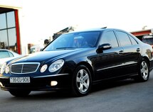 Mercedes E 220