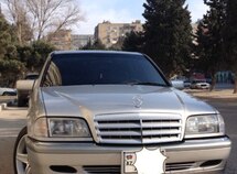 Mercedes C 280