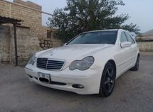 Mercedes C 240