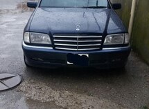 Mercedes C 240