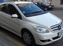 Mercedes B 180