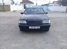 Mercedes C 240