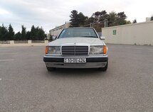 Mercedes E 300