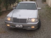 Mercedes C 240