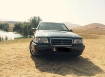 Mercedes C 240