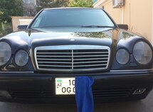 Mercedes E 290