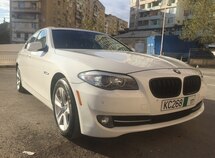 BMW 528