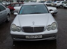 Mercedes C 240