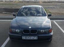 BMW 528