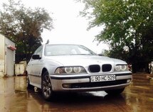 BMW 528