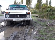 LADA (VAZ) Niva