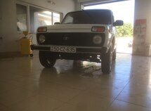 LADA (VAZ) Niva