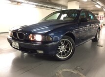 BMW 528