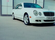 Mercedes C 320