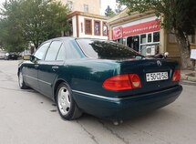 Mercedes E 280