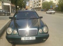 Mercedes E 290
