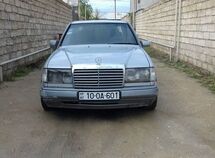 Mercedes E 300