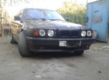 BMW 525