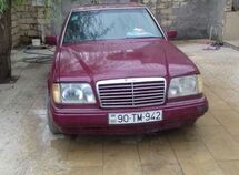 Mercedes E 220