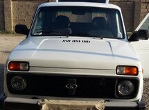 LADA (VAZ) Niva