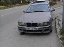 BMW 525