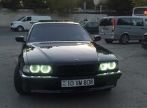 BMW 735
