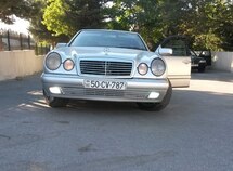 Mercedes E 290