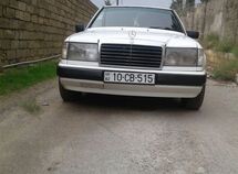 Mercedes E 300