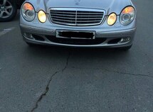 Mercedes E 320