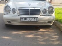 Mercedes E 220