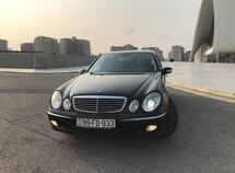 Mercedes E 320