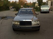 Mercedes E 300