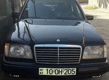 Mercedes E 230