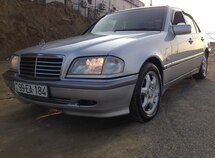 Mercedes C 240