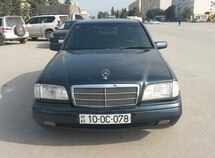 Mercedes C 180