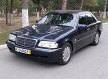 Mercedes C 240