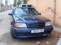 Mercedes C 180