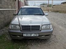 Mercedes C 240