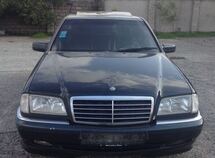 Mercedes C 240