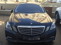Mercedes E 300