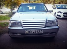 Mercedes C 180