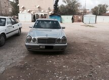 Mercedes E 230