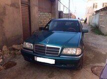 Mercedes C 180