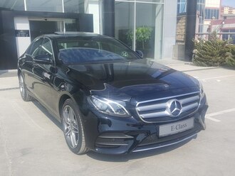 Mercedes E 200