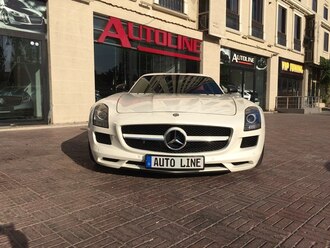Mercedes SLS AMG