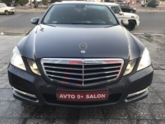 Mercedes E 200