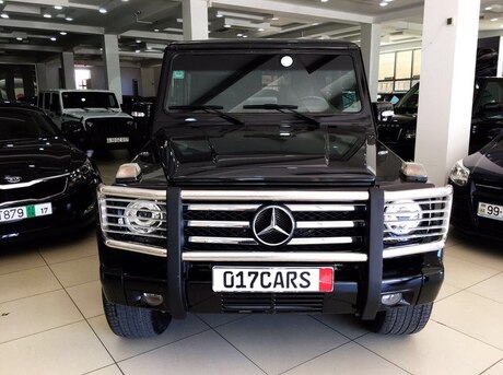 Mercedes G 320