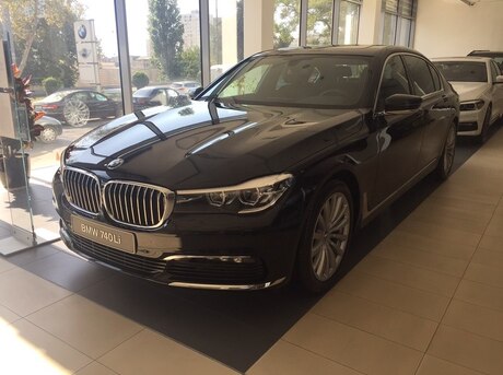BMW 740