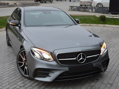 Mercedes E 43 AMG